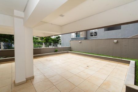 Apartamento à venda com 203m², 4 quartos e 2 vagas Apartamento à venda com 203m², 4 quartos e 2 vagasSalão de Festas