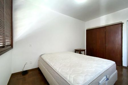 Apartamento à venda com 219m², 4 quartos e 1 vagaSuite 1