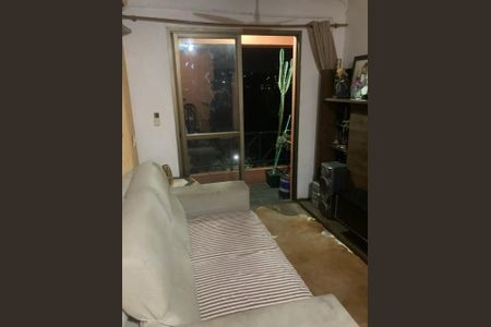 Sala de apartamento à venda com 3 quartos, 67m² em Jardim Carvalho, Porto Alegre