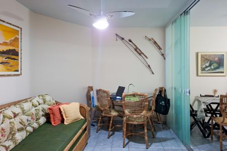 Apartamento para alugar com 90m², 2 quartos e 1 vagaSala