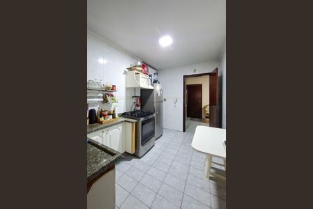 Apartamento para alugar com 90m², 2 quartos e 1 vagaCozinha 