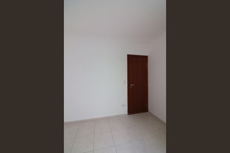 Casa à venda com 192m², 3 quartos e 4 vagasQuarto 2