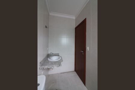 Casa à venda com 192m², 3 quartos e 4 vagasQuarto 1 - Suíte Banheiro 
