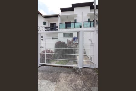 Casa à venda com 192m², 3 quartos e 4 vagasFachada 