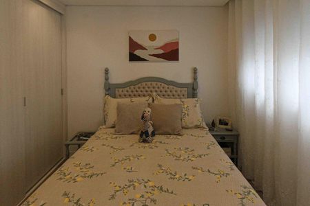 Apartamento à venda com 38m², 2 quartos e 1 vagaQuarto 02