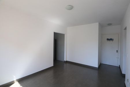 Sala de apartamento para alugar com 1 quarto, 48m² em Centro, Canoas