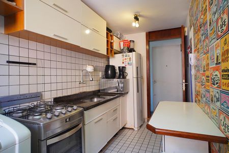 Apartamento à venda com 67m², 3 quartos e 1 vagaCozinha 