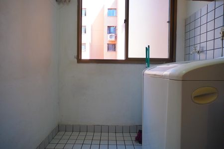 Apartamento à venda com 67m², 3 quartos e 1 vagaÁrea de serviço 