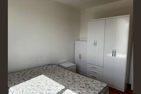 Apartamento para alugar com 70m², 2 quartos e 1 vagaQuarto