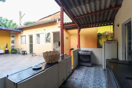 Casa à venda com 100m², 2 quartos e 3 vagas