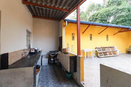Casa à venda com 100m², 2 quartos e 3 vagas