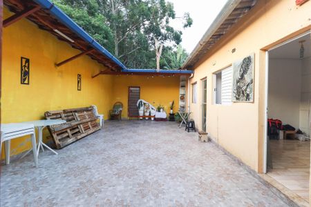 Casa à venda com 100m², 2 quartos e 3 vagas