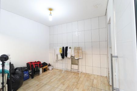 Casa à venda com 100m², 2 quartos e 3 vagas