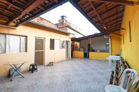 Casa à venda com 100m², 2 quartos e 3 vagas