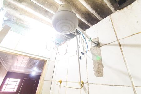 Banheiro de casa para alugar com 1 quarto, 100m² em Parque Santa Rita, São Paulo