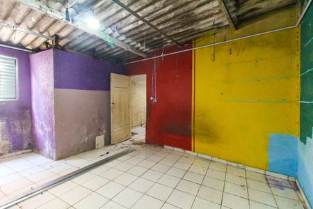 Quarto de casa para alugar com 1 quarto, 100m² em Parque Santa Rita, São Paulo