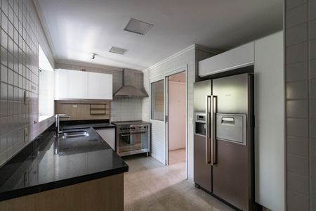 Apartamento à venda com 250m², 3 quartos e 4 vagasCozinha