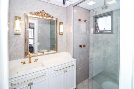 Apartamento à venda com 147m², 3 quartos e 3 vagasBanheiro da Suíte