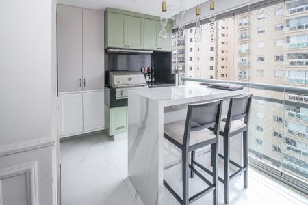 Apartamento à venda com 147m², 3 quartos e 3 vagasVaranda