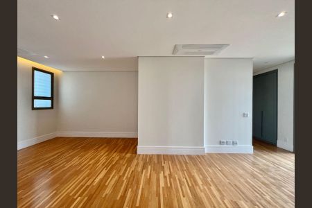 Apartamento à venda com 257m², 3 quartos e 5 vagasSala Íntima 
