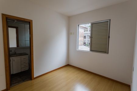Apartamento à venda com 101m², 2 quartos e 1 vagaSuíte