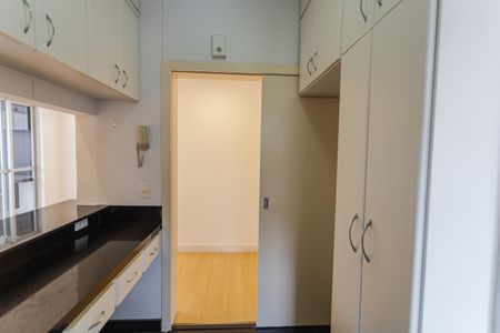 Apartamento à venda com 101m², 2 quartos e 1 vagaCozinha