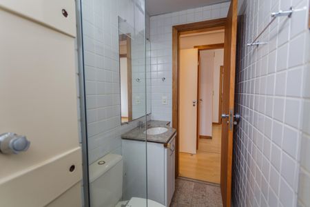 Apartamento à venda com 101m², 2 quartos e 1 vagaBanheiro Social