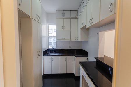 Apartamento à venda com 101m², 2 quartos e 1 vagaCozinha