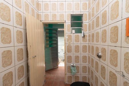 Banheiro de casa para alugar com 1 quarto, 50m² em Vila Maria Baixa, São Paulo