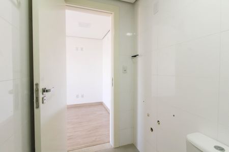 Apartamento para alugar com 183m², 3 quartos e 2 vagasQuarto e banheiro de serviço