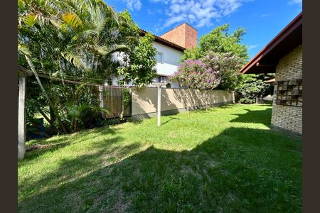 Casa de condomínio para alugar com 385m², 4 quartos e 4 vagasJardim