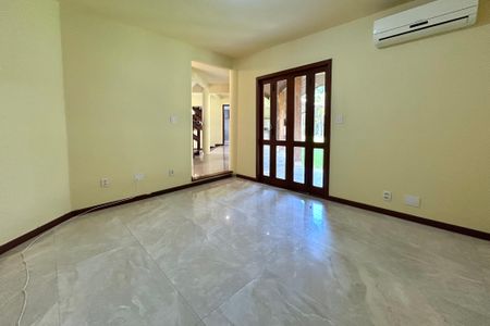 Casa de condomínio para alugar com 385m², 4 quartos e 4 vagasSala 3