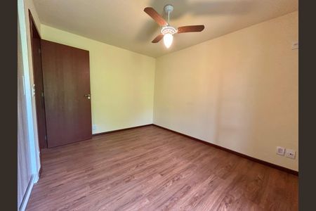 Casa de condomínio para alugar com 385m², 4 quartos e 4 vagasQuarto 2