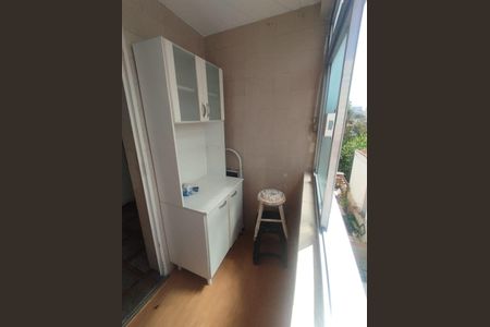 Cozinha  de apartamento para alugar com 1 quarto, 49m² em Farroupilha, Porto Alegre