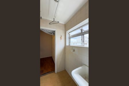 Apartamento à venda com 90m², 3 quartos e 1 vagaÁrea de Serviço