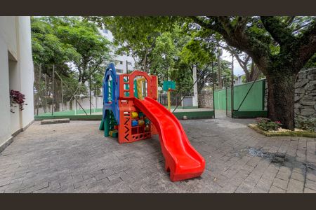 Apartamento à venda com 90m², 3 quartos e 1 vagaPlayground