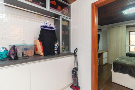 Casa à venda com 271m², 3 quartos e 4 vagasÁrea de Serviço