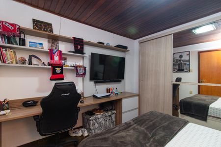 Casa à venda com 271m², 3 quartos e 4 vagasQuarto 3