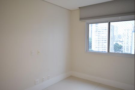Apartamento à venda com 216m², 3 quartos e 4 vagasSuíte 1