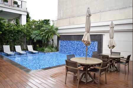 Apartamento à venda com 216m², 3 quartos e 4 vagasPiscina descoberta