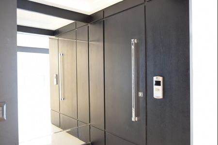 Apartamento à venda com 216m², 3 quartos e 4 vagasHall apto