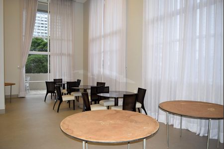 Apartamento à venda com 216m², 3 quartos e 4 vagasSalão de Festas