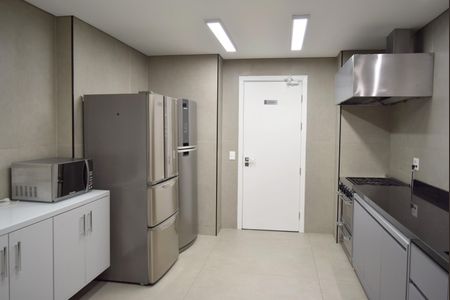 Apartamento à venda com 216m², 3 quartos e 4 vagasSalão de Festas