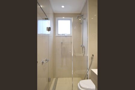 Apartamento à venda com 216m², 3 quartos e 4 vagasBanheiro da Suíte 2