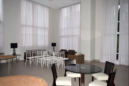 Apartamento à venda com 216m², 3 quartos e 4 vagasSalão de Festas