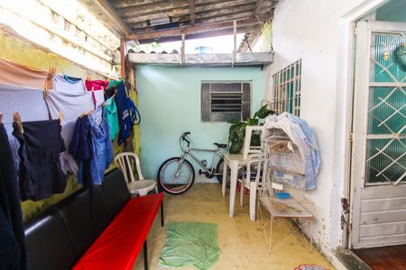 Casa para alugar com 100m², 3 quartos e 1 vagaÁrea de Serviço 2