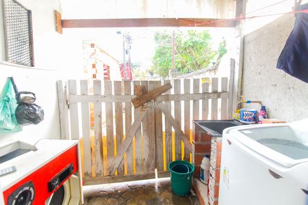 Casa para alugar com 100m², 3 quartos e 1 vagaÁrea de Serviço 2