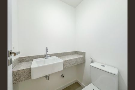 Apartamento à venda com 131m², 4 quartos e 1 vaga