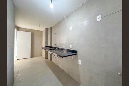Apartamento à venda com 131m², 4 quartos e 1 vaga