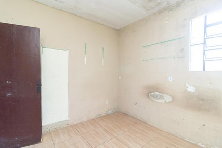 Quarto de casa à venda com 1 quarto, 68m² em São José, Porto Alegre